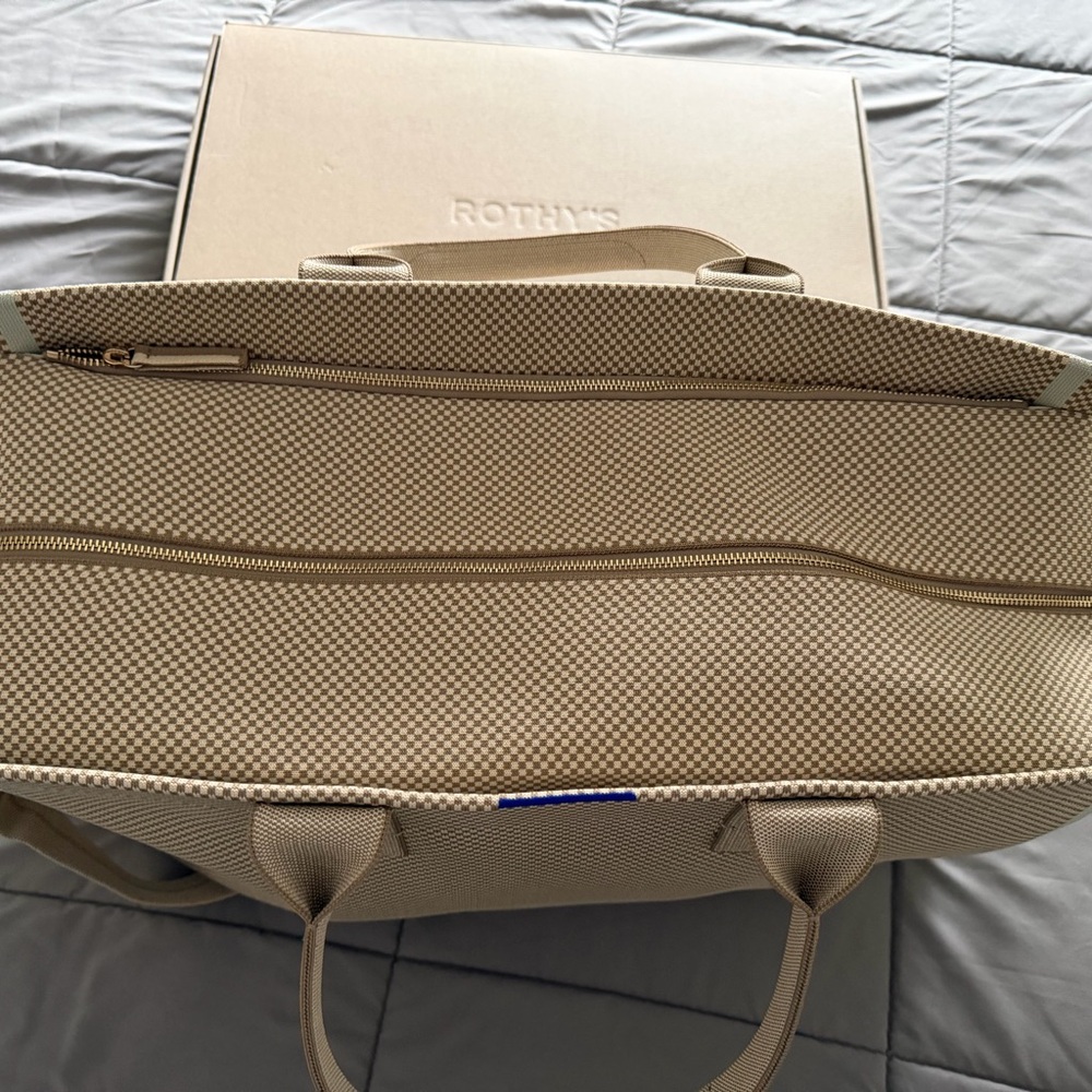 Rothy's mini check Tan and Cream weekender Bag - Picture 4 of 14